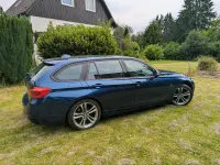 Gebraucht BMW 325 Sport Line 224 PS (164 kW) 2017 Blau Kombi