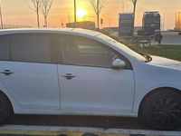 Gebraucht VW Golf VI Trendline 80 PS (58 kW) 2011 Weiß Kleinwagen