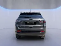 Gebraucht Jeep Compass 131 PS (96 kW) 2024 Grau SUV