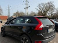 Gebraucht Volvo XC60 163 PS (119 kW) 2011 Schwarz SUV