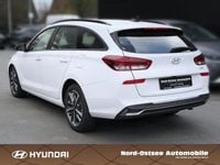 Gebraucht Hyundai i30 Advantage 101 PS (74 kW) 2022 Andere farbe Kombi