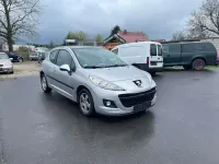 Gebraucht Peugeot 207 Urban Move 95 PS (69 kW) 2011 Silber Limousine