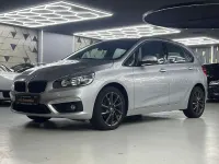 Gebraucht BMW 220 Active Tourer Advantage 192 PS (141 kW) 2015 Silber Van / Kleinbus