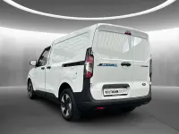 Uusi Ford Transit Trend 100 kW (136 HP) 2026 Valkoinen