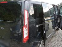 Gebraucht Ford Tourneo 125 PS (91 kW) 2015 Schwarz Van / Kleinbus