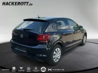 Gebraucht VW Polo Comfortline 75 PS (55 kW) 2018 Deep black Kleinwagen