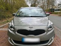 Gebraucht Kia Carens 135 PS (99 kW) 2013 Grau Van / Kleinbus