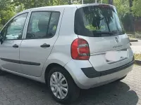 Używany Renault Modus Expression 75 KM (55 kW) 2010 Zielony Minivan