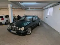 Gebraucht Mercedes E240 170 PS (125 kW) 1998 Grün Limousine