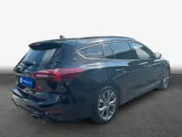 Gebraucht Ford Focus ST-Line X 155 PS (114 kW) 2024 Schwarz Limousine