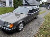 Gebraucht Mercedes E230 136 PS (100 kW) 1989 Grau Kombi