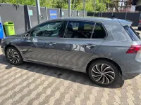 Gebraucht VW Golf VIII Move 150 PS (110 kW) 2023 Grau Limousine