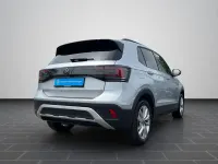 Gebraucht VW T-Cross Life 116 PS (85 kW) 2025 Reflexsilber metallic (metallic) SUV
