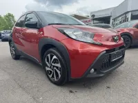 Gebraucht Toyota Aygo X 72 PS (52 kW) 2025 Rot SUV