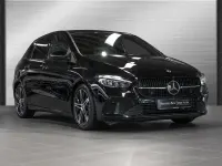 Gebraucht Mercedes B200 Progressive 163 PS (119 kW) 2025 Schwarz Van / Kleinbus