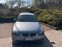 Gebraucht BMW 530 235 PS (172 kW) 2007 Grau Kombi