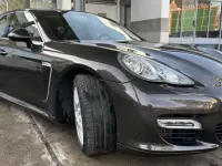 Gebraucht Porsche Panamera Turbo S 551 PS (405 kW) 2011 Schwarz Kleinwagen