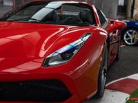 Gebraucht Ferrari 488 669 PS (492 kW) 2019 Rot