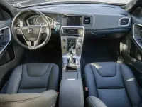 Gebraucht Volvo V60 CC Pro 150 PS (110 kW) 2018 Silber Kombi