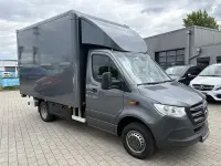 Gebraucht Mercedes Sprinter 170 PS (125 kW) 2024 Selenitgrau metallic Van