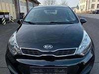 Gebraucht Kia Rio 87 PS (63 kW) 2013 Schwarz Kleinwagen