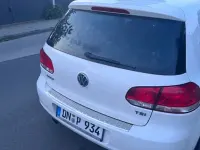 Gebraucht VW Golf VI 122 PS (89 kW) 2011 Weiß Kleinwagen