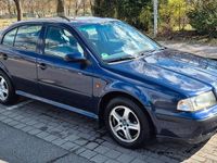 Gebraucht Skoda Octavia 101 PS (74 kW) 1999 Blau Limousine