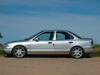 Gebraucht Ford Mondeo Ghia 115 PS (84 kW) 1994 Silber Limousine