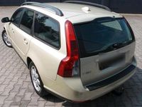 Gebraucht Volvo V50 125 PS (91 kW) 2007 Grün Kombi