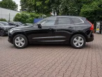 Gebraucht Volvo XC60 Core 197 PS (144 kW) 2023 Black stone SUV