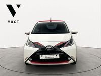 Gebraucht Toyota Aygo 69 PS (50 kW) 2017 Weiß Kleinwagen