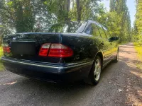 Gebraucht Mercedes E280 Elegance 204 PS (150 kW) 2001 Blau Limousine