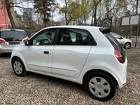 Gebraucht Renault Twingo Life 69 PS (50 kW) 2016 Weiß Kleinwagen