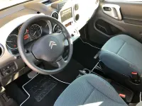 Gebraucht Peugeot TePee 35 kW (48 PS) 2018 Frost  weiß  uni Kombi