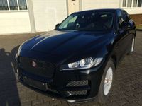 gebraucht Jaguar F-Pace E-Performance, Black Pack, Navi, Suround