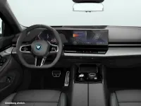 Gebraucht BMW 550e Comfort Edition 489 PS (359 kW) 2025 Kombi