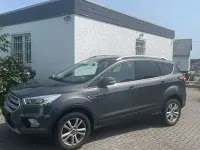 Gebraucht Ford Kuga Cool & Connect 150 PS (110 kW) 2018 Grau SUV