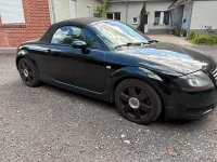 Gebraucht Audi TT Roadster 150 PS (110 kW) 2002 Schwarz Cabrio
