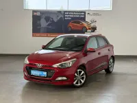 Gebraucht Hyundai i20 101 PS (74 kW) 2017 Rot Kleinwagen