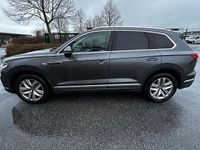 Gebraucht VW Touareg 231 PS (169 kW) 2022 Grau SUV
