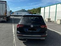 Gebraucht VW Tiguan Allspace Highline 239 PS (175 kW) 2019 Schwarz SUV