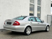 Gebraucht Mercedes E500 306 PS (225 kW) 2006 Silber Limousine