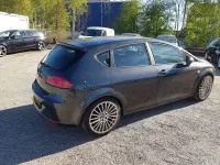 Used Seat Leon Reference 125 HP (91 kW) 2011 Hatchback