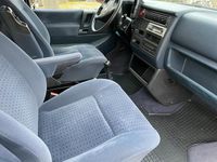 Gebraucht VW T4 102 PS (75 kW) 2002 Schwarz Van