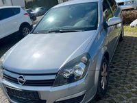 Usata Opel Astra 90 CV (66 kW) 2004 Utilitaria