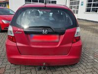 Gebraucht Honda Jazz Trend 90 PS (66 kW) 2009 Rot Kleinwagen