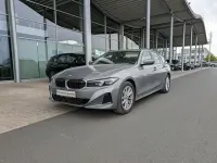 Gebraucht BMW 320 Sport Line 190 PS (139 kW) 2023 Grau Kombi