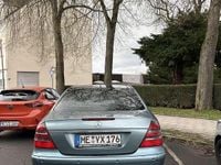 Gebraucht Mercedes E220 Classic 150 PS (110 kW) 2002 Limousine