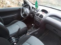 Gebraucht Peugeot 206 75 PS (55 kW) 2006 Silber Kleinwagen