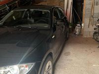 Gebraucht BMW 118 143 PS (105 kW) 2011 Schwarz Kleinwagen